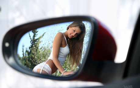 Melena Maria Rya