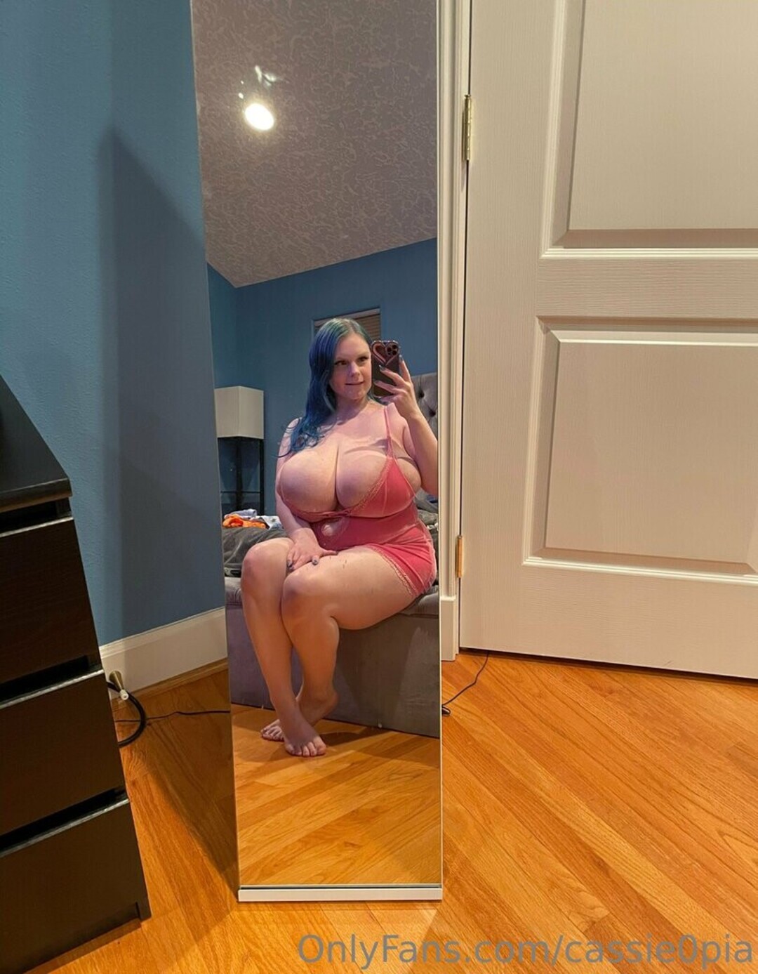 Photo nue de fuite OnlyFans de Cassie0pia #1486