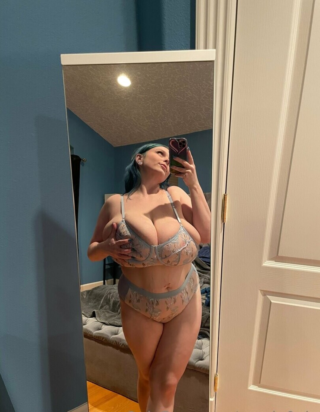 Photo nue de fuite OnlyFans de Cassie0pia #1501
