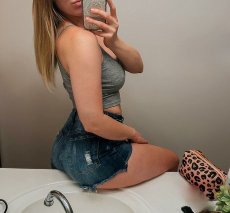 Chloe