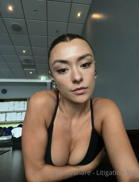 Photo nue de fuite OnlyFans de Yana Demeester