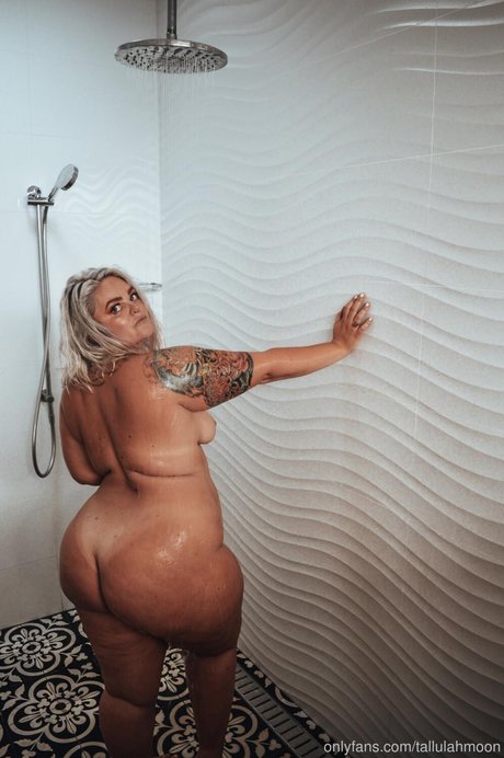 Photo nue de fuite OnlyFans de Tallulah Moon