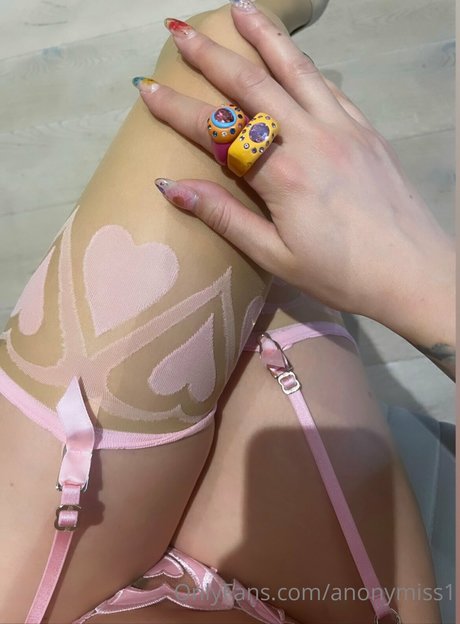 Photo nue de fuite OnlyFans de Anonymiss1