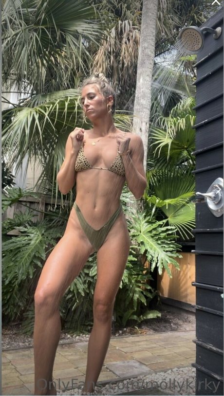 Photo nue de fuite OnlyFans de Molly Kirky