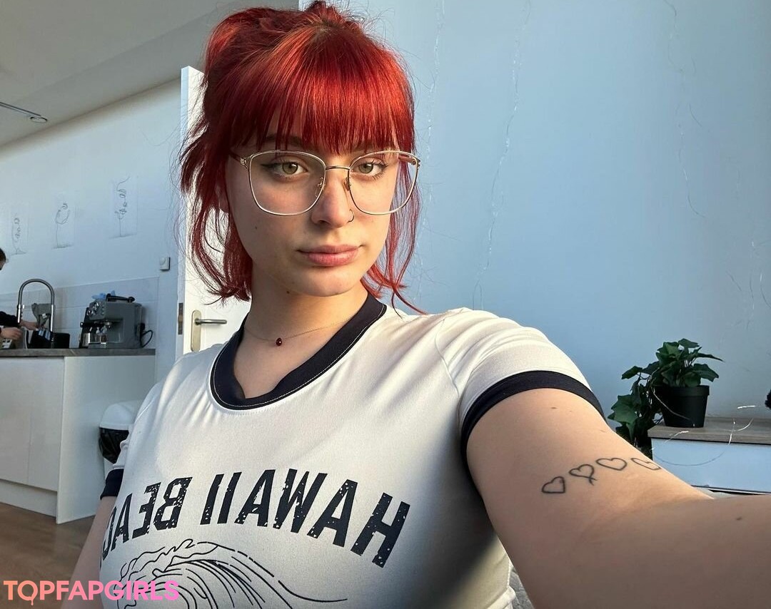 Photo nue de fuite OnlyFans de Charlotte Stocks #10 Photo nue de fuite OnlyFans de Charlotte Stocks #10