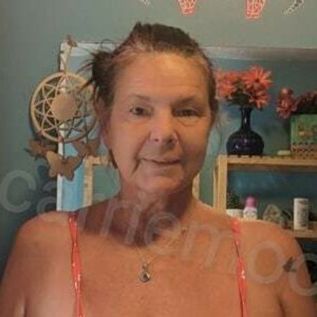 Photo nue de fuite OnlyFans de Carrie Moon