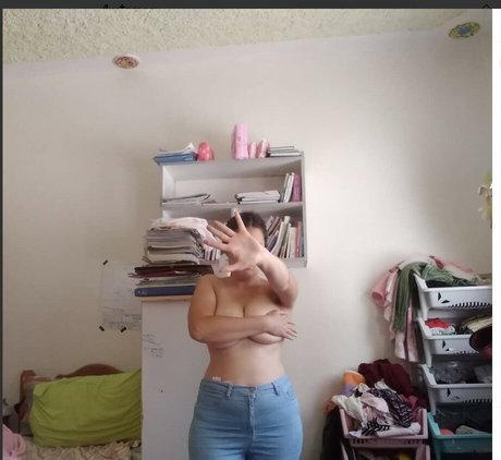 Photo nue de fuite OnlyFans de Ikramixita