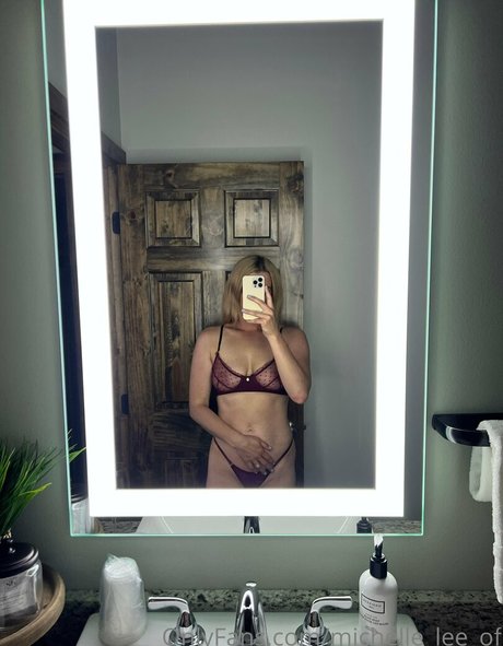 Photo nue de fuite OnlyFans de Barefitmommy
