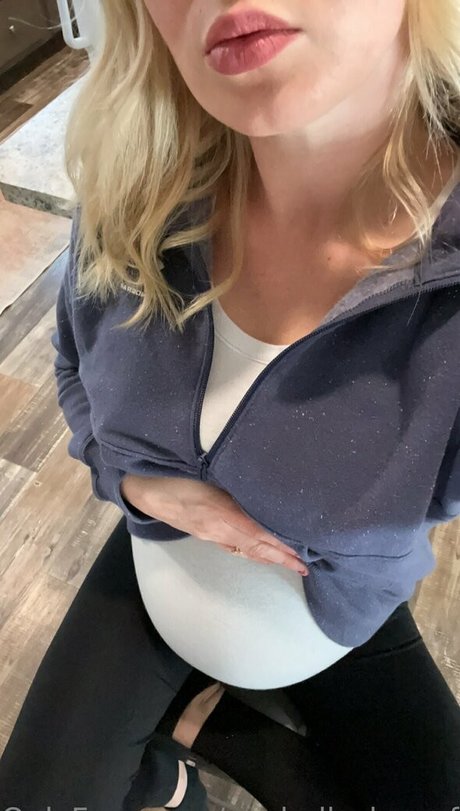 Photo nue de fuite OnlyFans de Barefitmommy
