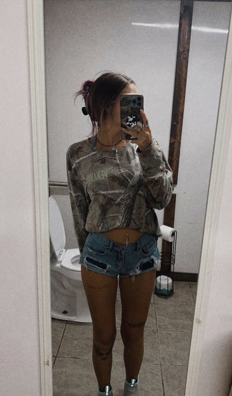 Photo nue de fuite OnlyFans de Nicoolee99