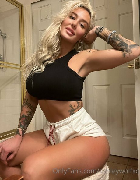 Photo nue de fuite OnlyFans de Ashleywolfxo