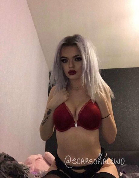 Photo nue de fuite OnlyFans de Scarsofialewd