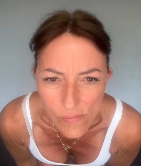 Photo nue de fuite OnlyFans de Davina Mccall