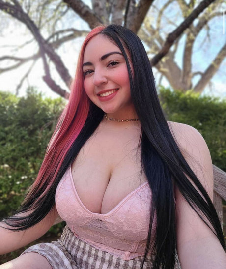 Photo nue de fuite OnlyFans de Melodyloyuh