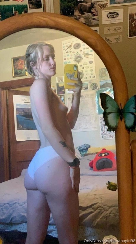 Photo nue de fuite OnlyFans de Bananagirl98