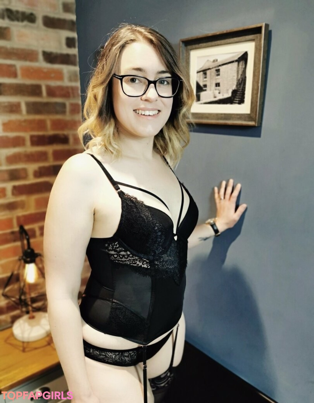 Photo nue de fuite OnlyFans de Innocenthotwifexxx #118 Photo nue de fuite OnlyFans de Innocenthotwifexxx #118