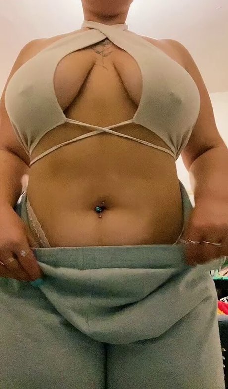 Photo nue de fuite OnlyFans de Elliemaexo205
