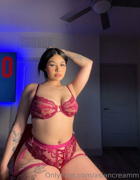 Photo nue de fuite OnlyFans de Asiancreamm