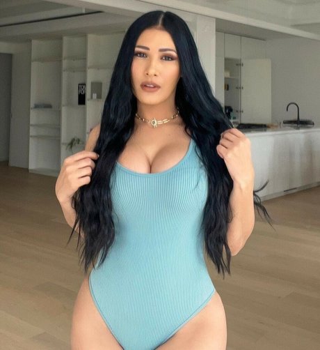 Photo nue de fuite OnlyFans de Simaria