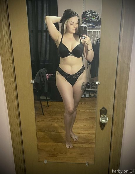 Photo nue de fuite OnlyFans de Karby