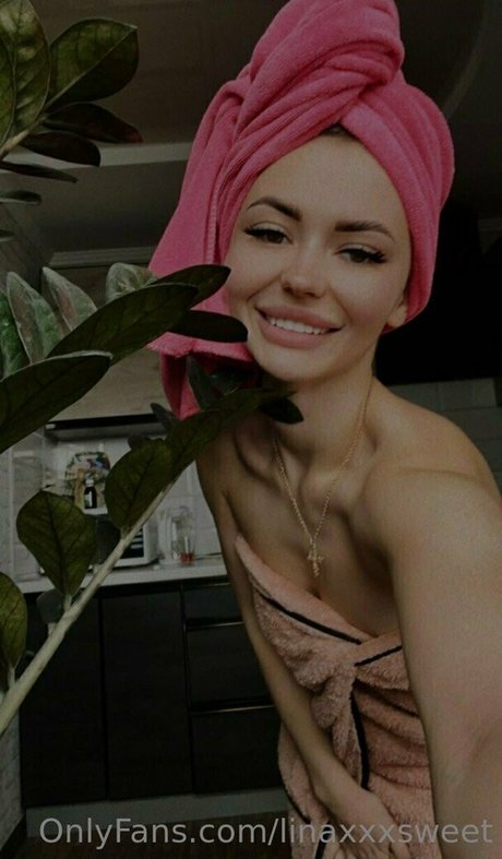 Photo nue de fuite OnlyFans de Linaxxxsweet