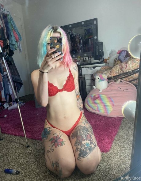 Photo nue de fuite OnlyFans de Kinkykaoskings