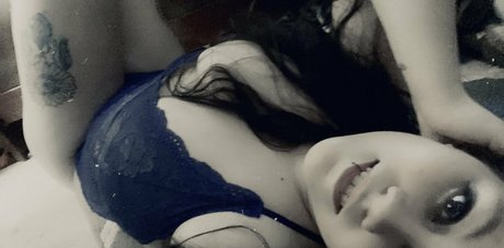 Photo nue de fuite OnlyFans de Niabugs