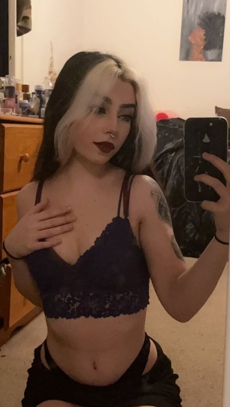 Photo nue de fuite OnlyFans de Gianna Hades