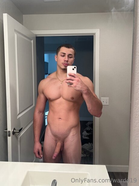 Photo nue de fuite OnlyFans de Fanvidz