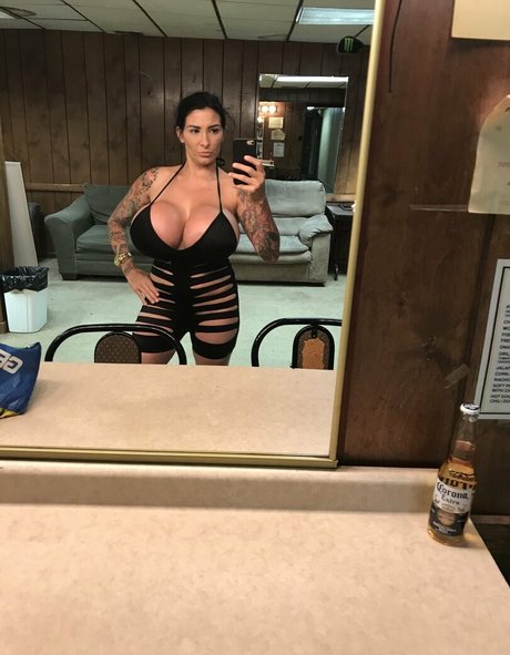 Photo nue de fuite OnlyFans de Ricki Raxxx