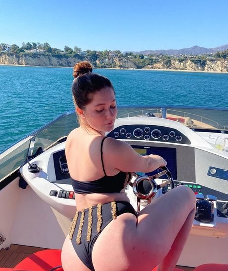 Photo nue de fuite OnlyFans de Emma Kenney