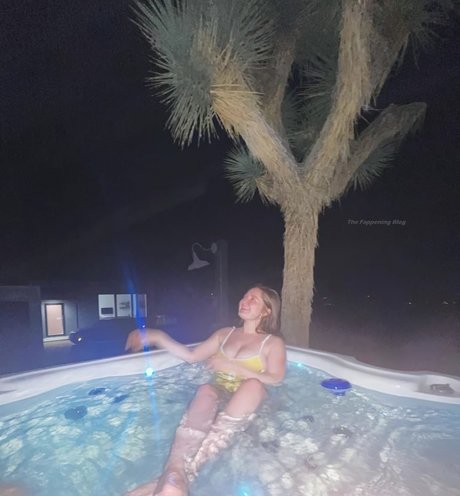 Photo nue de fuite OnlyFans de Emma Kenney