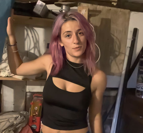 Photo nue de fuite OnlyFans de Miss Manganese Asmr
