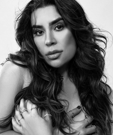 Photo nue de fuite OnlyFans de Naiara Azevedo