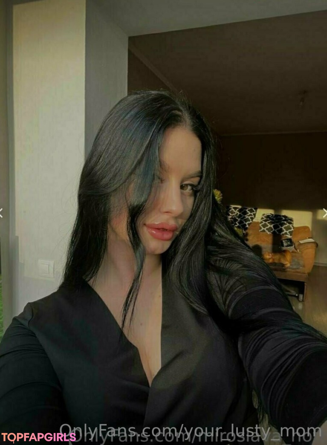 Photo nue de fuite OnlyFans de Yourlustymom #1119