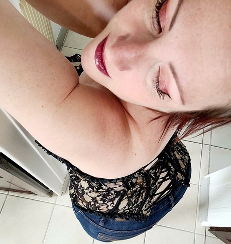 Photo nue de fuite OnlyFans de Darkmoonsubmiss