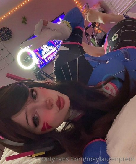 Photo nue de fuite OnlyFans de Rosylaurenhours