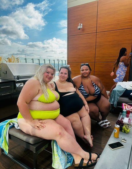 Photo nue de fuite OnlyFans de Swampgirlssbbw