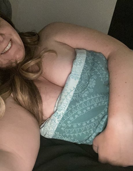 Photo nue de fuite OnlyFans de Nurse Rachel