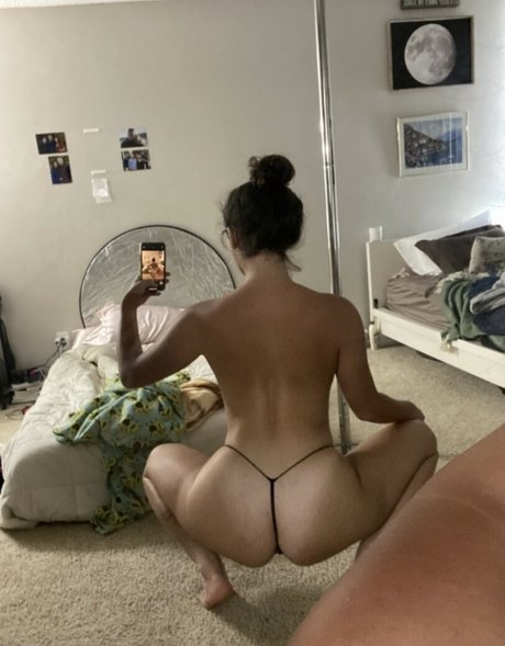 Photo nue de fuite OnlyFans de Haileeschwartz