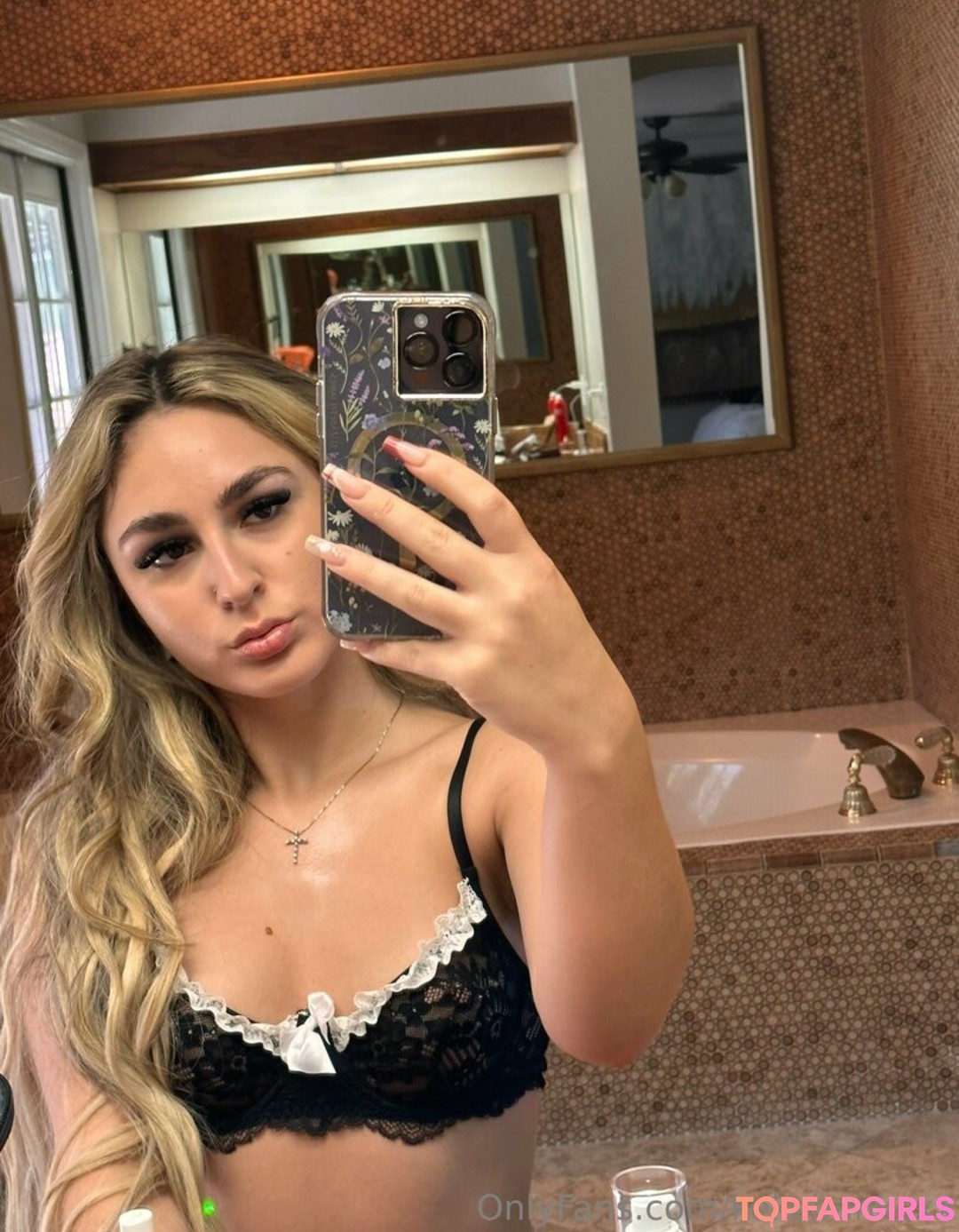 Photo nue de fuite OnlyFans de Kekebanksxx #1167
