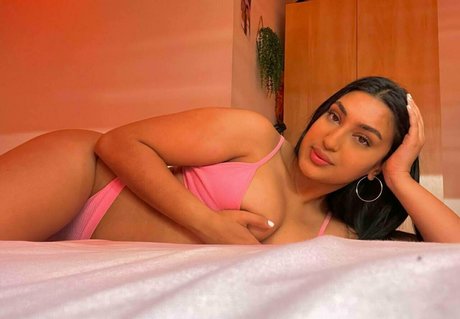 Photo nue de fuite OnlyFans de Brownbarbieexxx