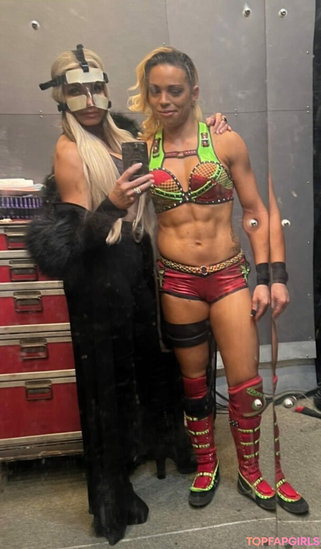 Photo nue de fuite OnlyFans de Trish Stratus #1123