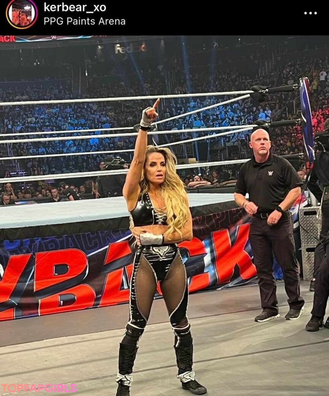 Photo nue de fuite OnlyFans de Trish Stratus #1200
