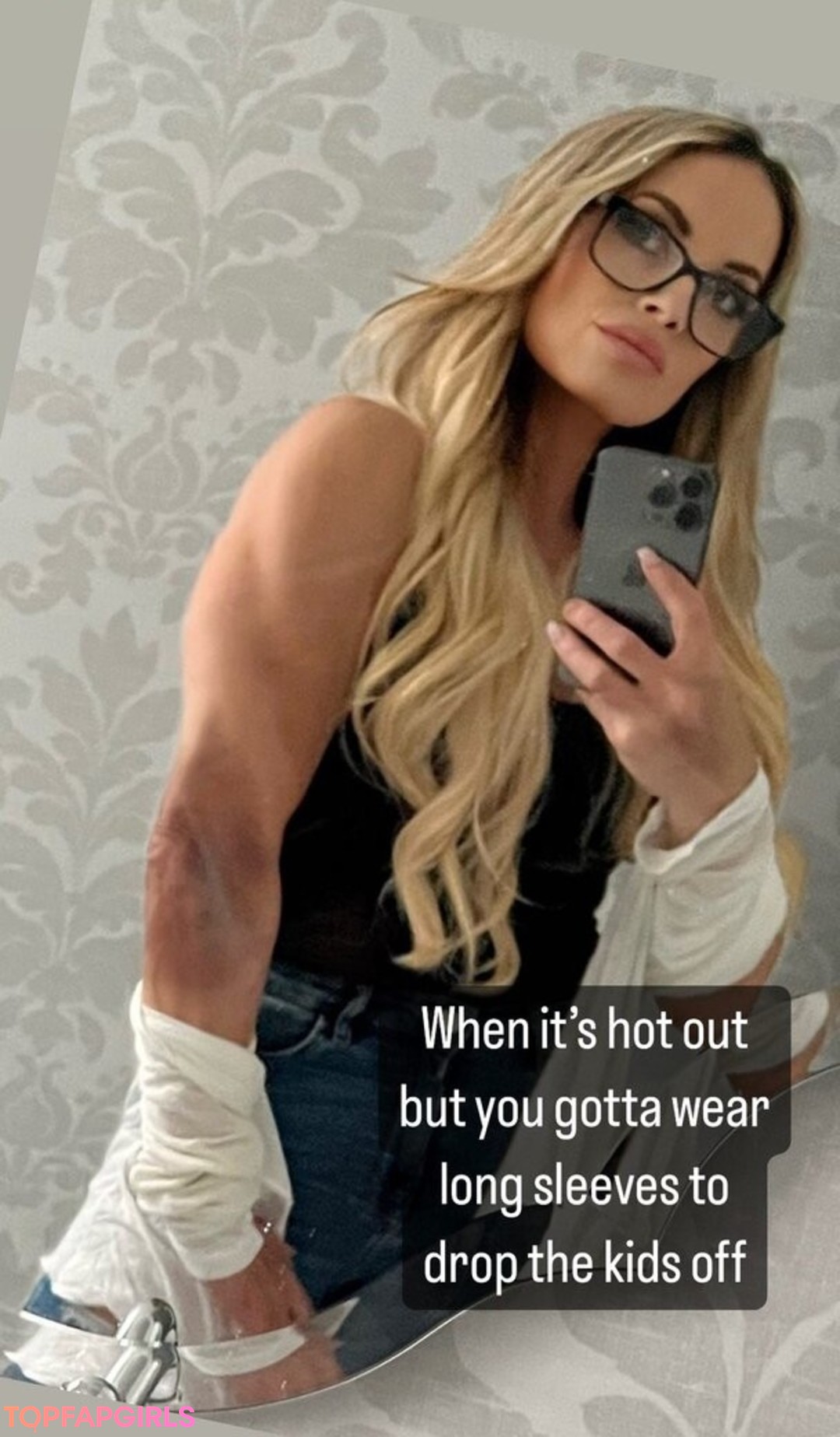 Photo nue de fuite OnlyFans de Trish Stratus #1207