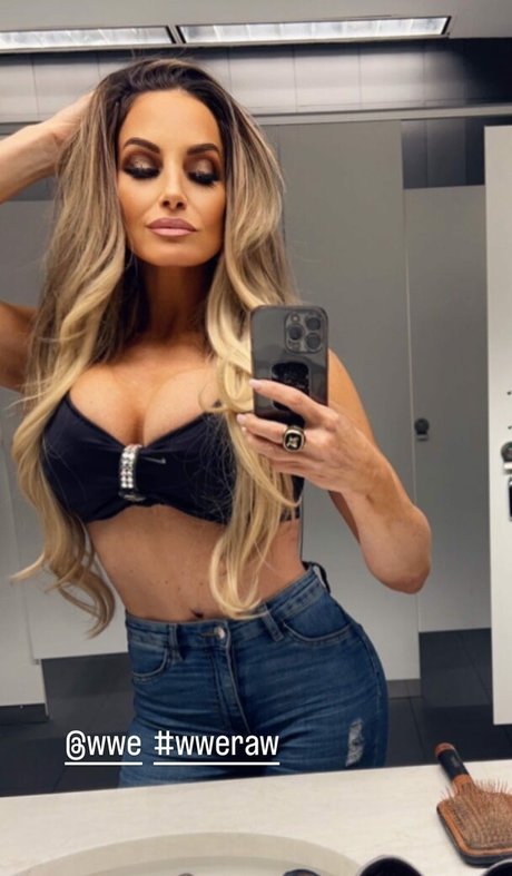 Trish Stratus