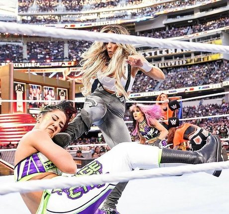 Trish Stratus