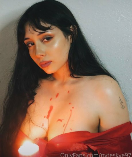 Photo nue de fuite OnlyFans de Vixyn97