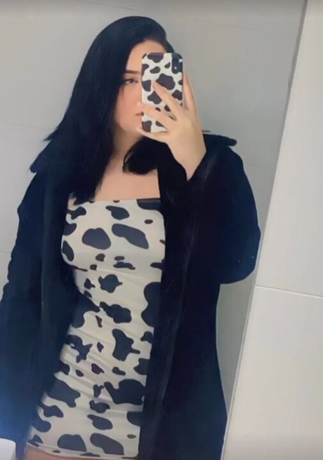 Photo nue de fuite OnlyFans de Miaumiauloira