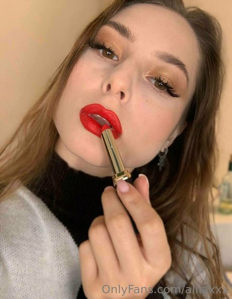 Photo nue de fuite OnlyFans de Aliiaxxx